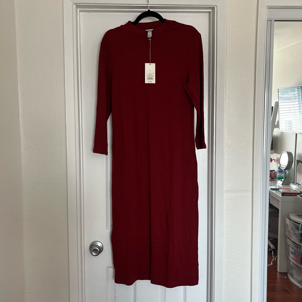 NWT RUST LONG SLEEVE DRESS